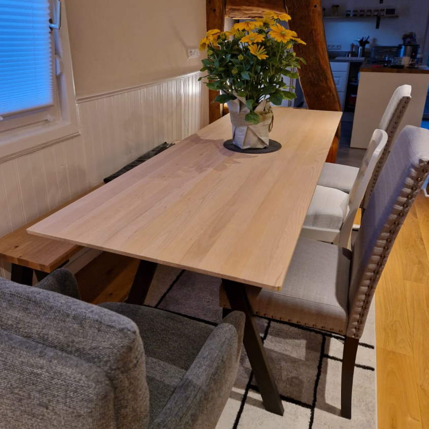 tables_124997_844x844